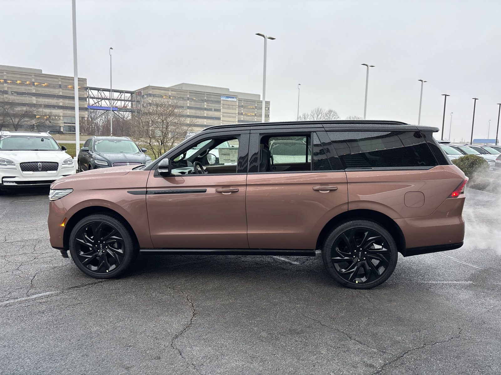 New 2025 Lincoln Navigator Black Label image 4