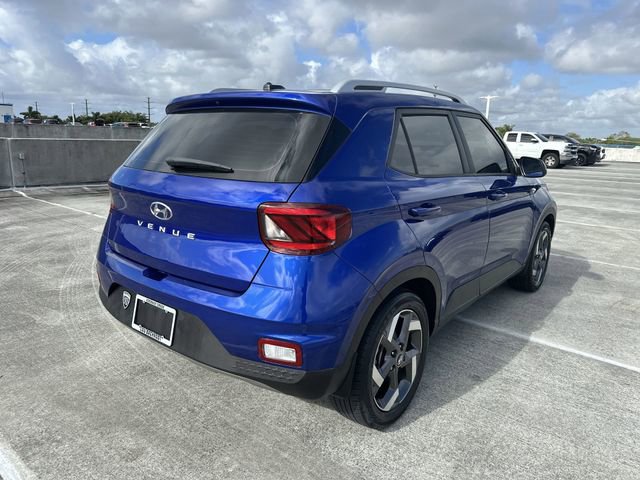 Used 2023 Hyundai Venue SEL FWD image 35