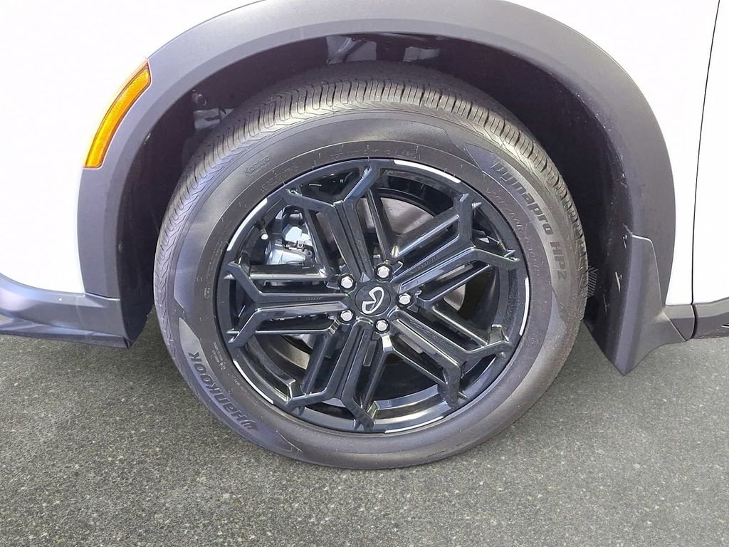 New 2026 INFINITI QX60 Sport image 8