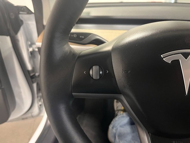 Used 2022 Tesla Model 3 Long Range image 24