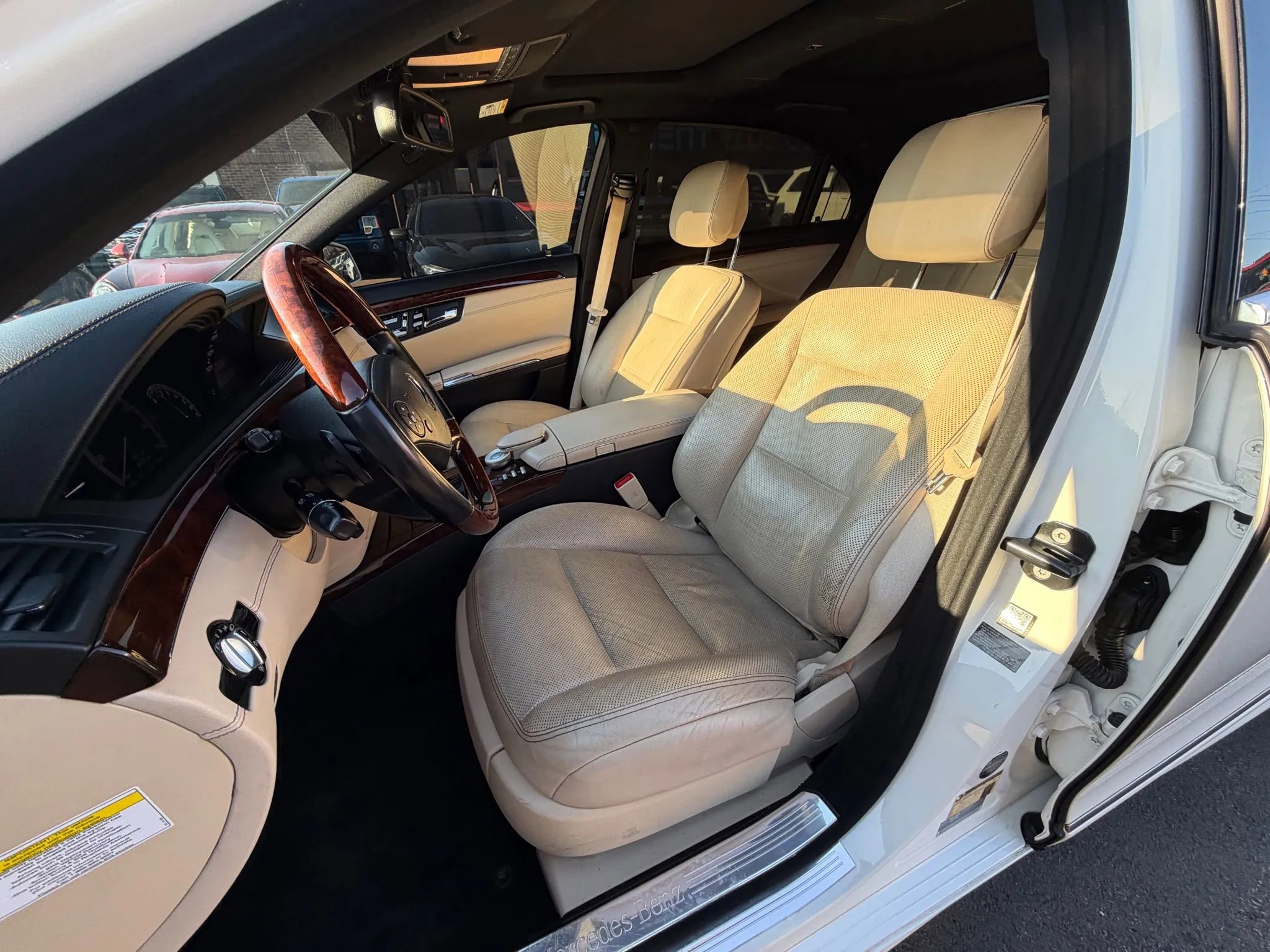 Used 2013 Mercedes-Benz S 550 image 11