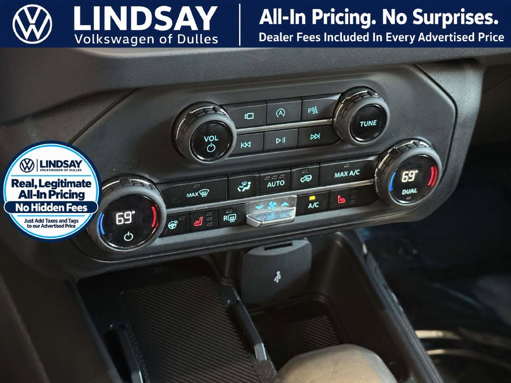 Used 2025 Ford Bronco Outer Banks AWD/4WD image 19