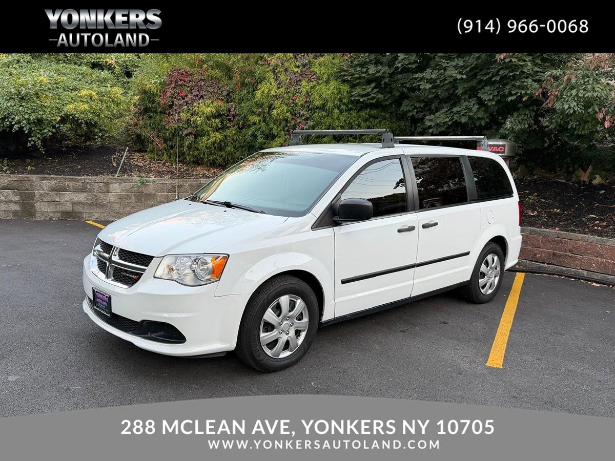 Used 2016 Dodge Grand Caravan American Value Package w/ UConnect Hands-Free Group