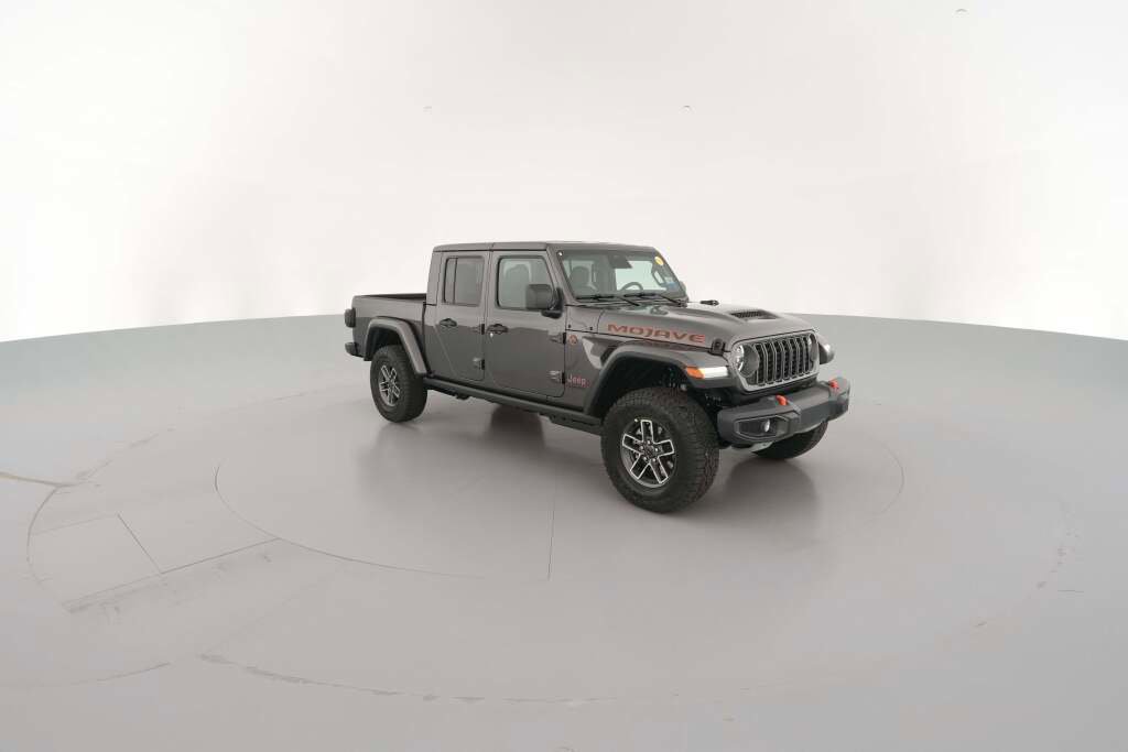 New 2026 Jeep Gladiator Mojave image 16