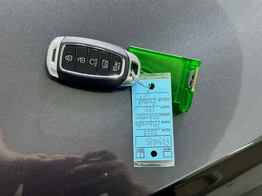 Used 2023 Hyundai Elantra SEL w/ Cargo Package image 34