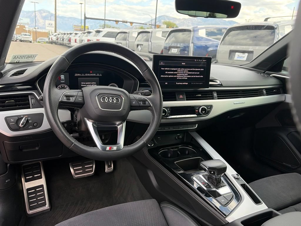Used 2023 Audi A4 2.0T Premium Plus w/ Premium Plus Package AWD/4WD image 27