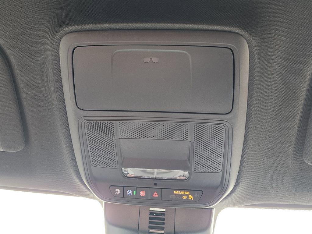 New 2026 Buick Enclave Sport Touring w/ Super Cruise Package image 38