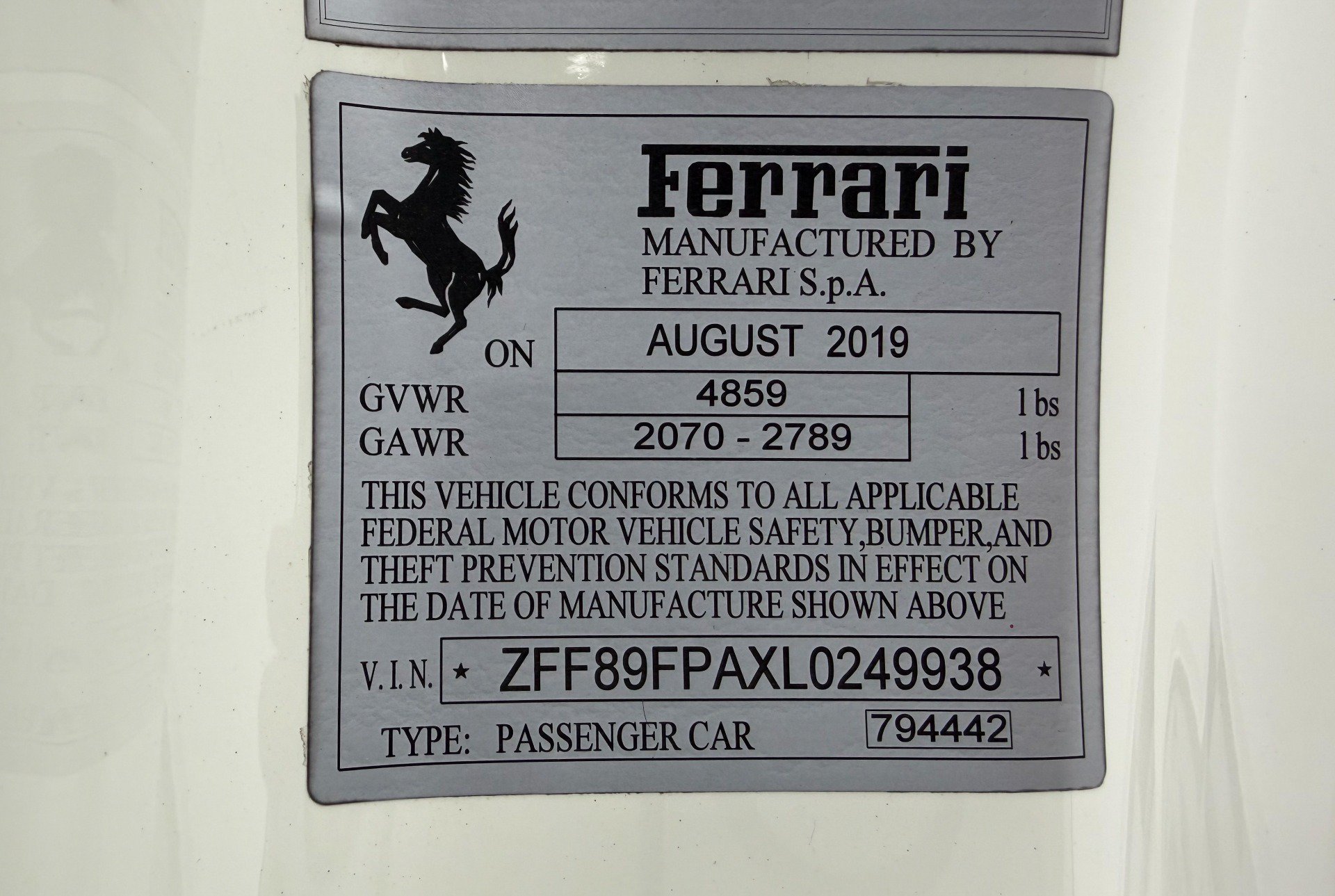 Used 2020 Ferrari Portofino RWD image 20