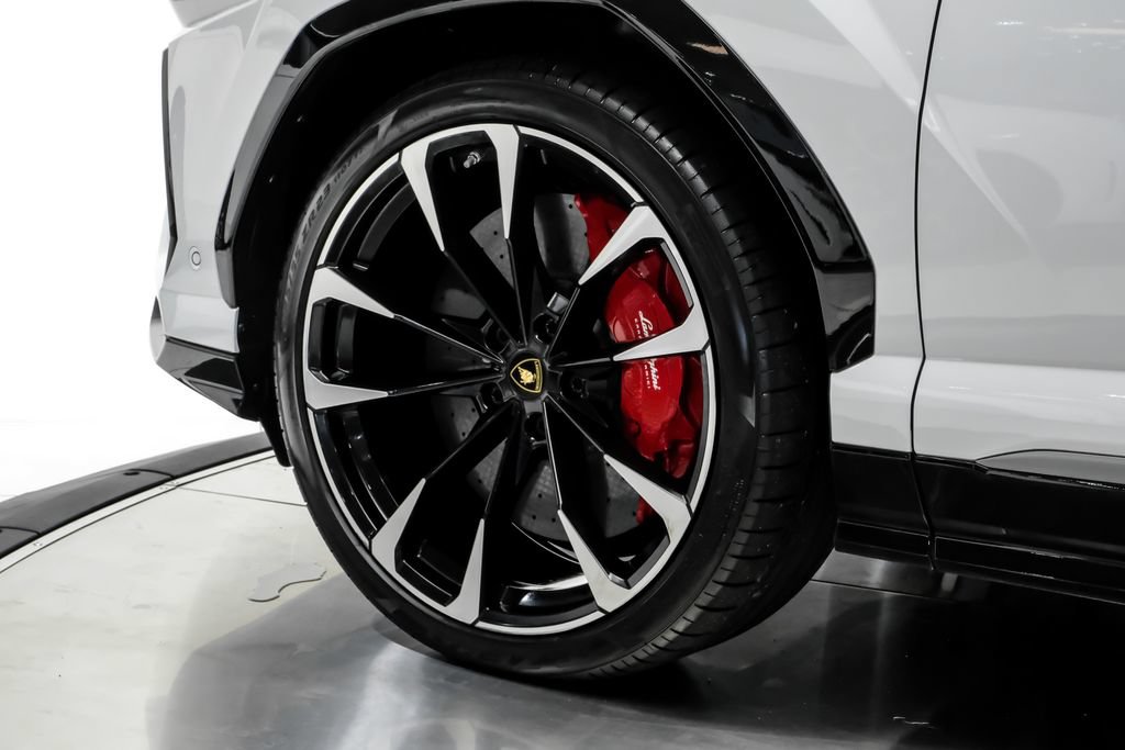 Used 2019 Lamborghini Urus AWD/4WD image 54