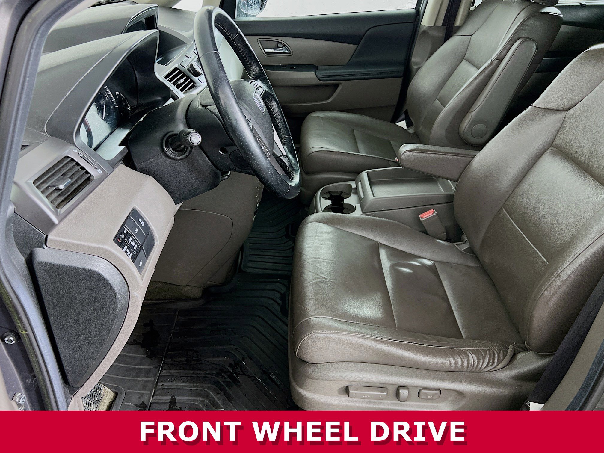 Used 2014 Honda Odyssey EX-L image 3