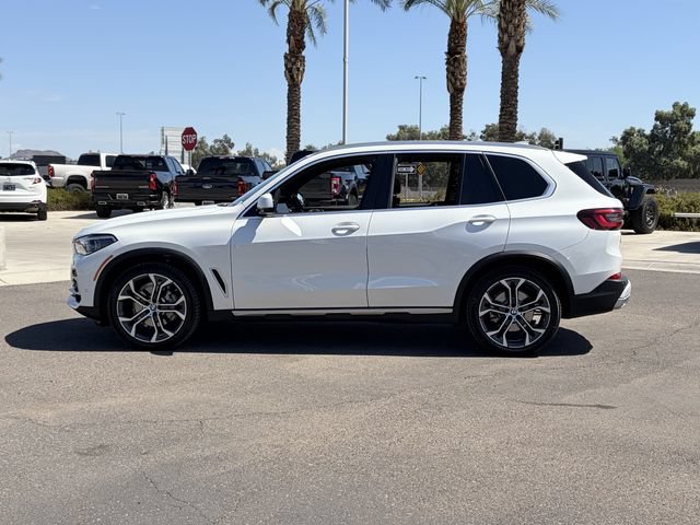 Used 2023 BMW X5 xDrive40i w/ Executive Package AWD/4WD image 9