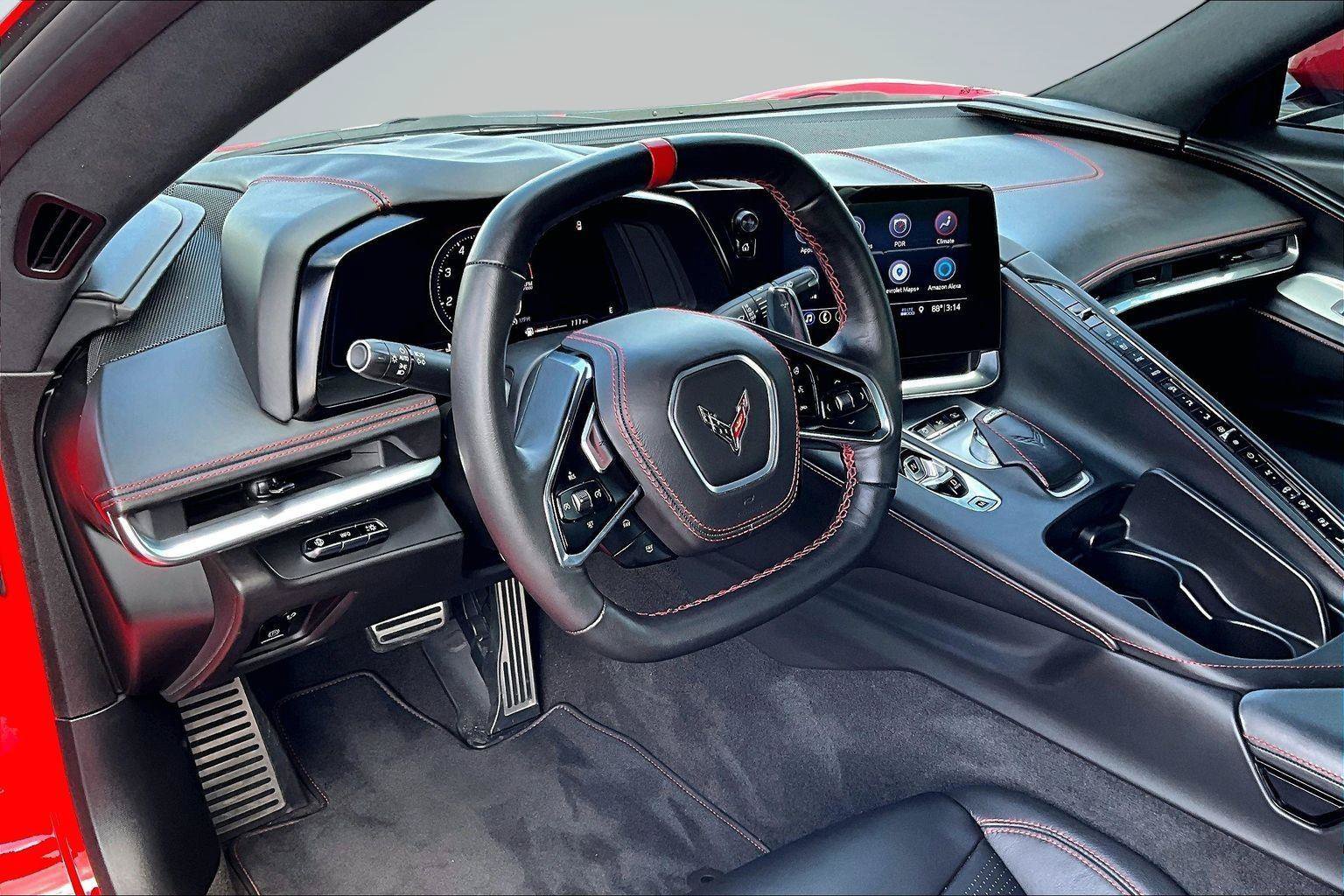 Used 2020 Chevrolet Corvette Stingray Premium Cpe w/ 3LT Preferred Equipment Group RWD image 15