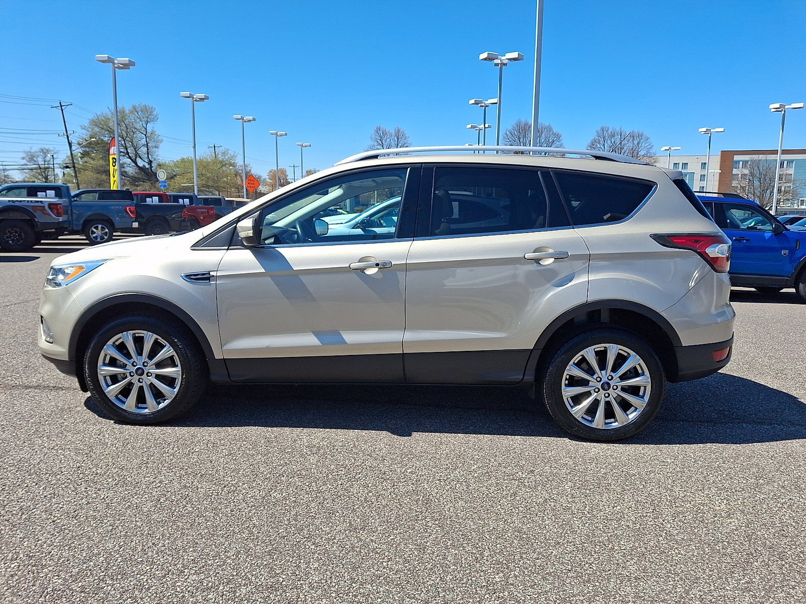 Certified 2017 Ford Escape Titanium image 6