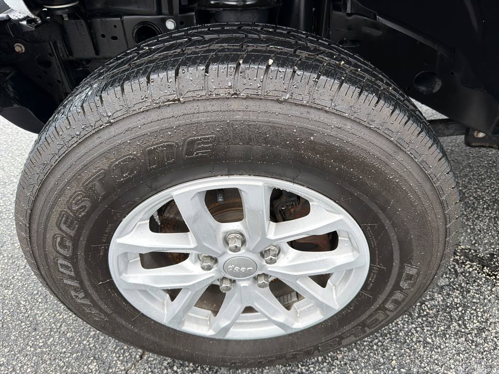 Used 2020 Jeep Gladiator Sport w/ Quick Order Package 24S image 11