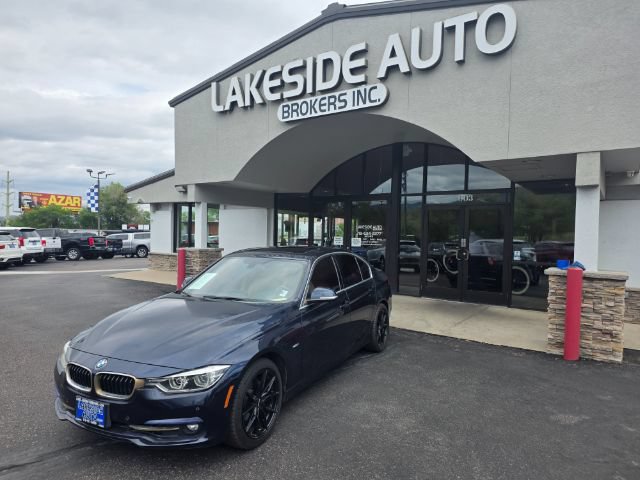 Used 2017 BMW 330i xDrive Sedan AWD/4WD 360° Tour