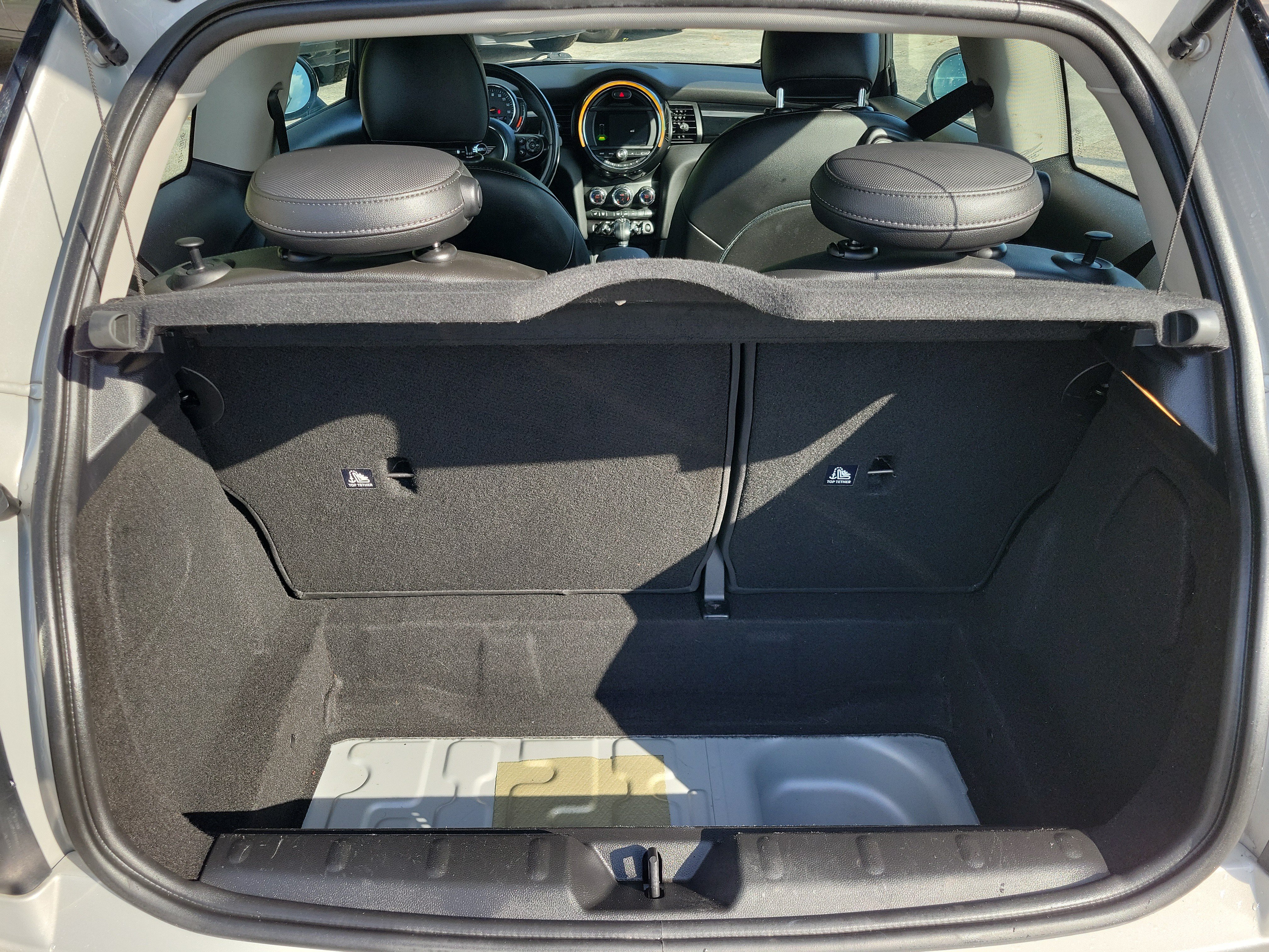 Used 2019 MINI Cooper 2-Door Hardtop FWD image 12