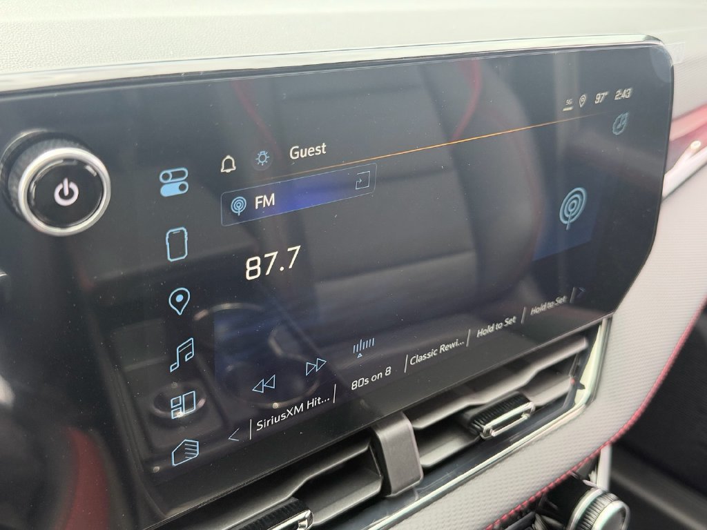 New 2027 Chevrolet Equinox RS w/ Convenience Package III FWD image 18
