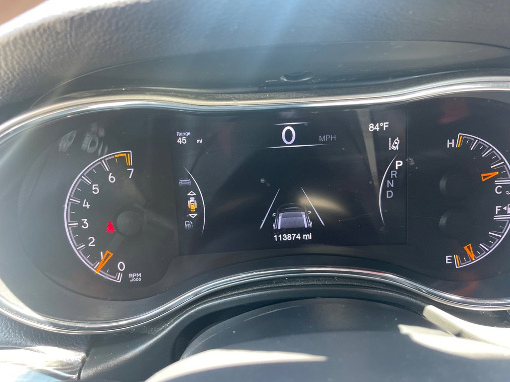 Used 2020 Jeep Grand Cherokee Altitude image 22