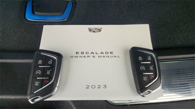 Used 2023 Cadillac Escalade ESV Sport Platinum w/ LPO, ONYX Package image 70