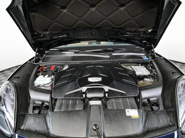Certified 2023 Porsche Cayenne S AWD/4WD image 36