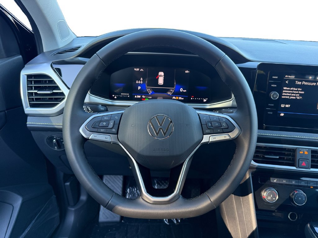 New 2027 Volkswagen Taos Sport AWD/4WD image 12