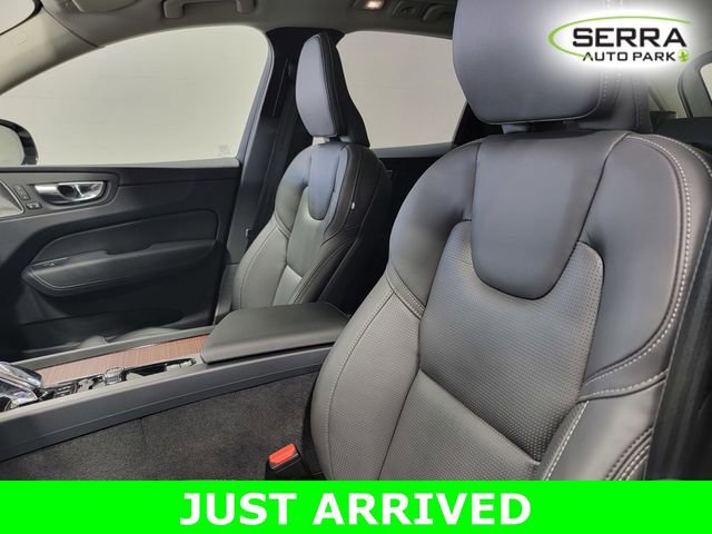 Used 2024 Volvo XC60 B5 Ultimate AWD/4WD image 12