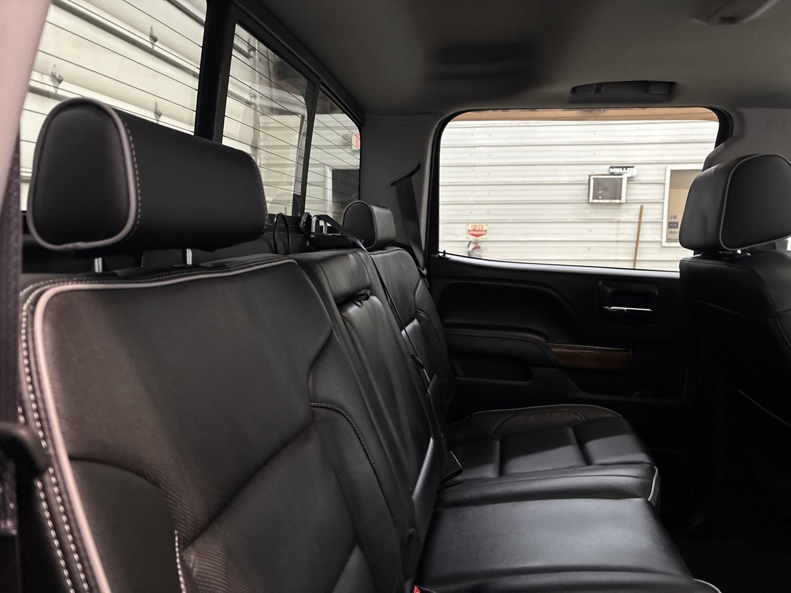 Used 2017 Chevrolet Silverado 2500 High Country w/ Duramax Plus Package image 32