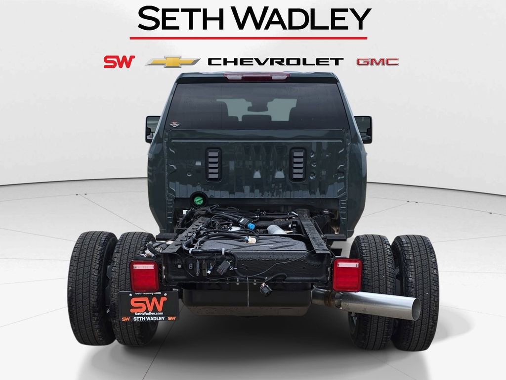 New 2026 Chevrolet Silverado 3500 LT image 6
