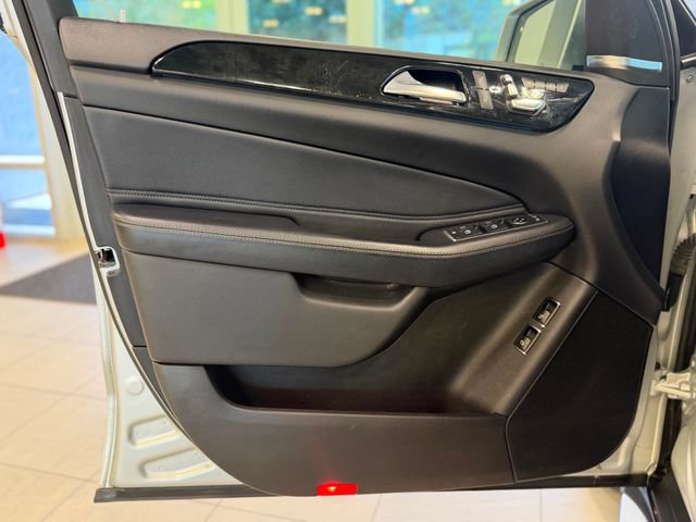 Used 2019 Mercedes-Benz GLS 450 4MATIC w/ Premium 1 Package image 16