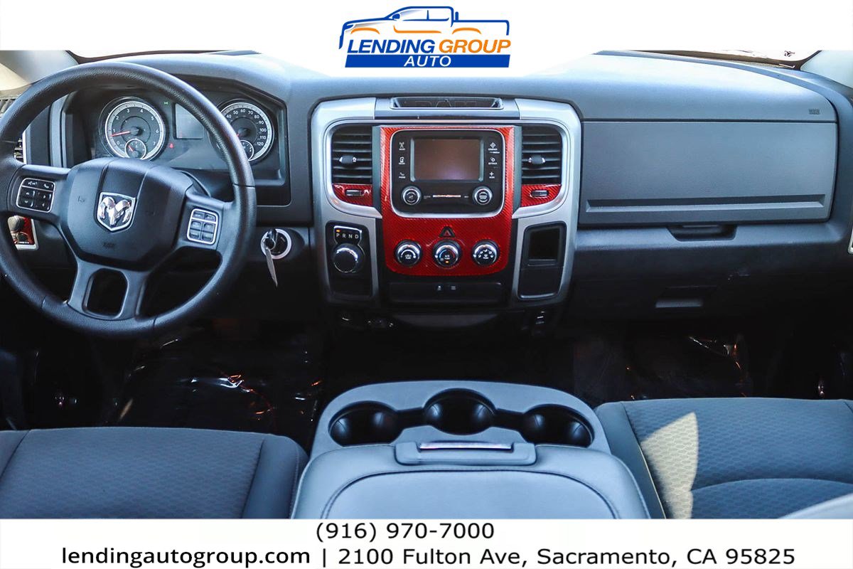 Used 2017 RAM 1500 Classic SLT image 11