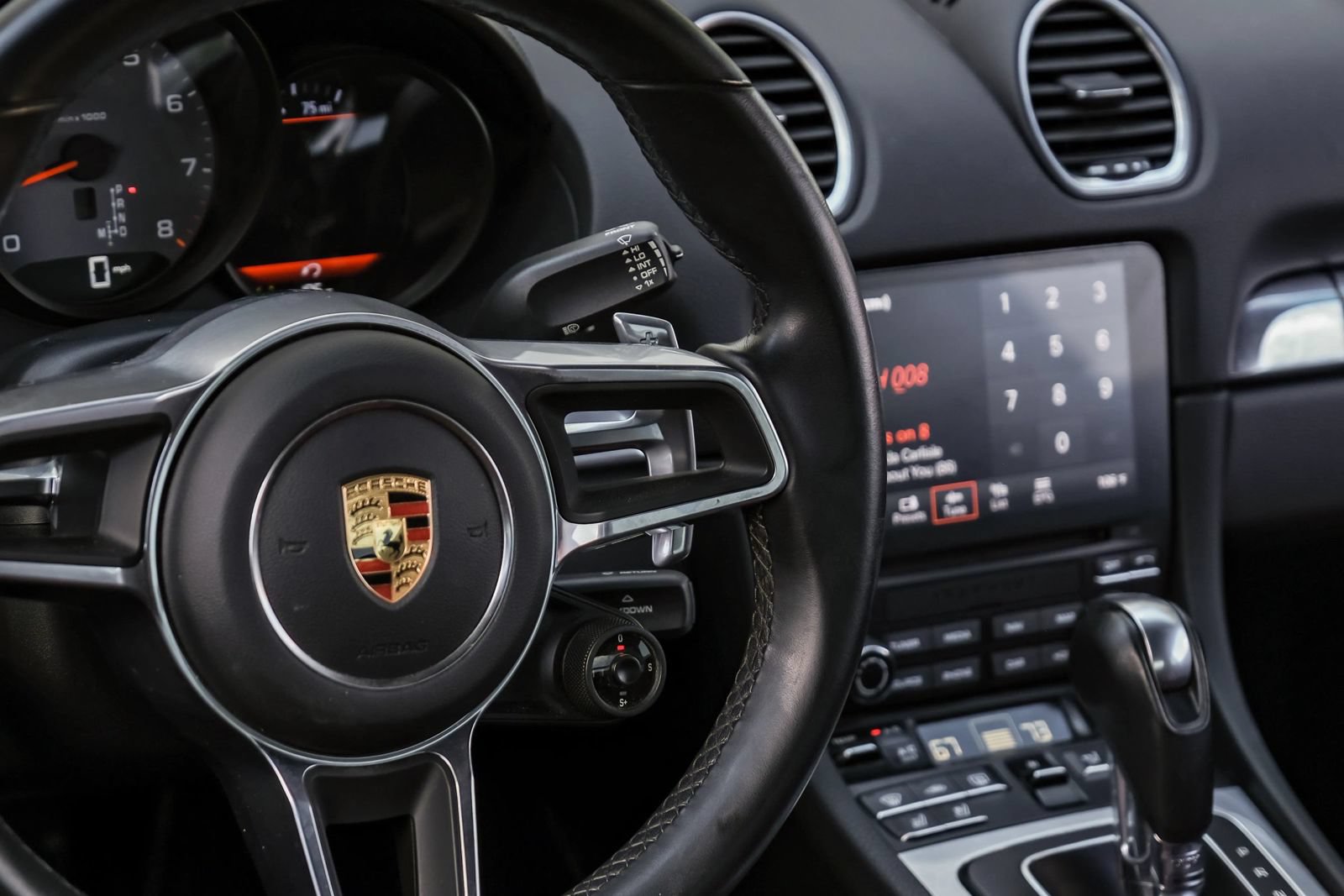 Used 2019 Porsche 718 Cayman S RWD image 17