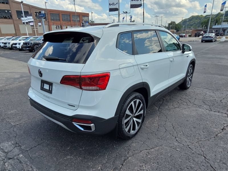 Used 2022 Volkswagen Taos SE AWD/4WD image 7