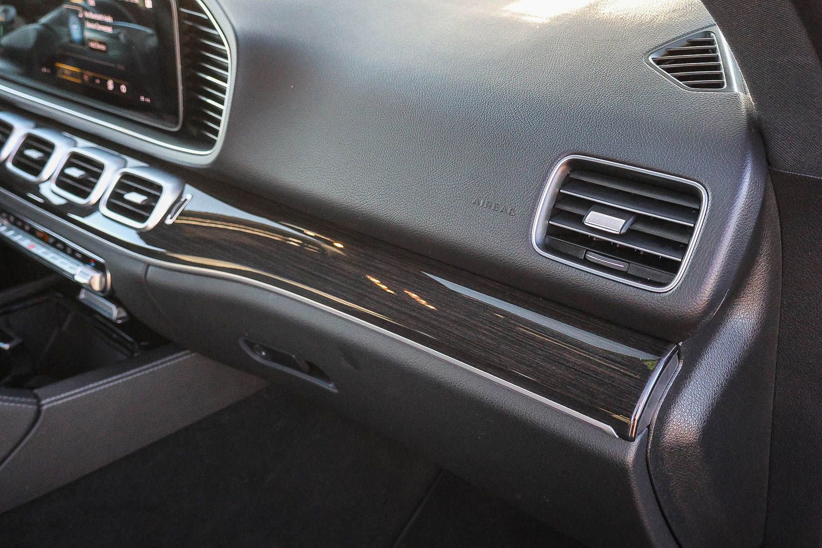 Used 2022 Mercedes-Benz GLE 350 4MATIC image 18