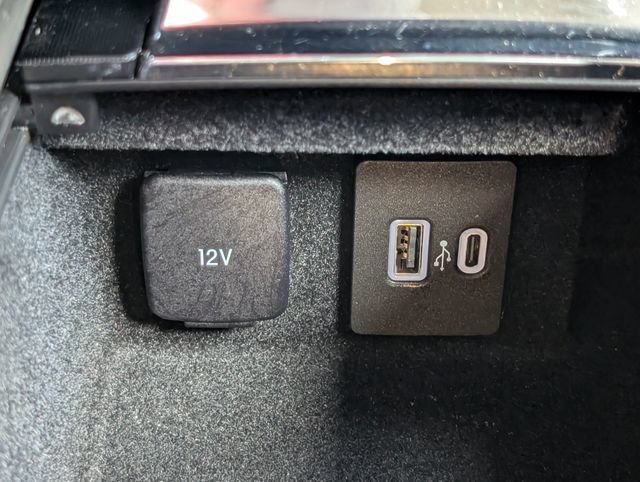 Used 2020 Lincoln Corsair FWD w/ Equipment Group 101A image 23