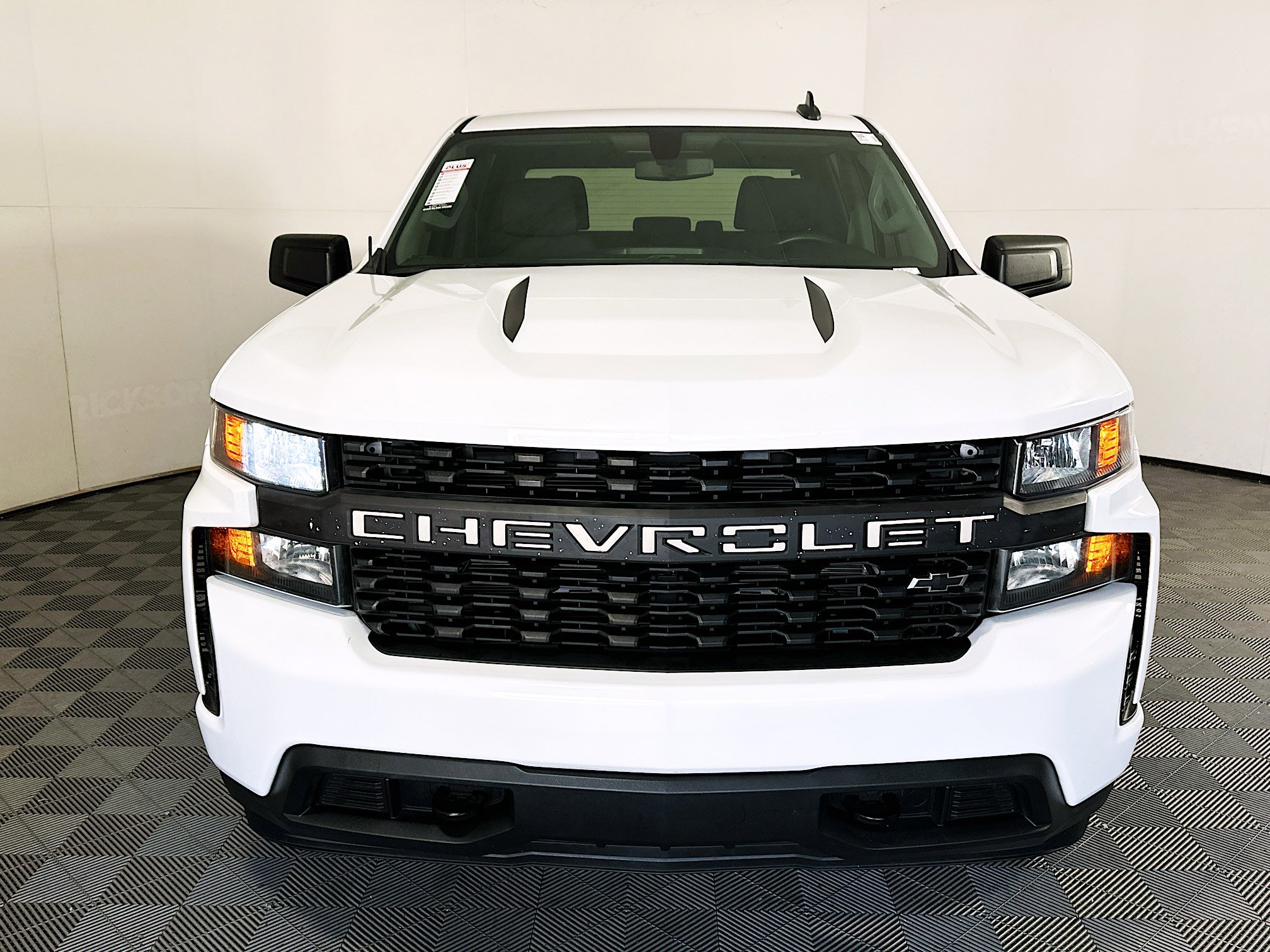 Used 2022 Chevrolet Silverado 1500 Custom w/ Rally Edition image 8
