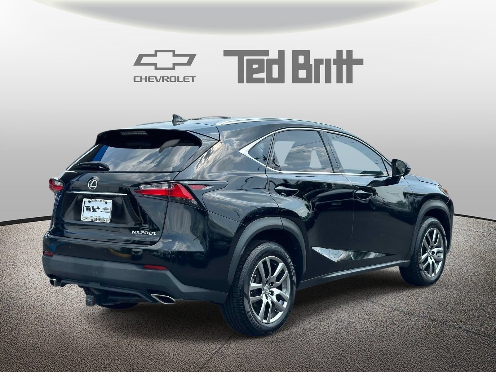 Used 2015 Lexus NX 200t AWD w/ Premium Package image 4