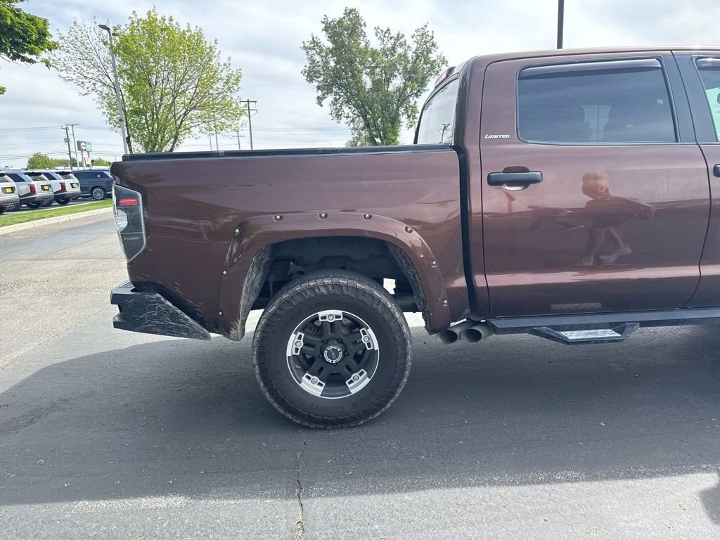 Used 2014 Toyota Tundra Limited w/ Limited Premium Package AWD/4WD image 5