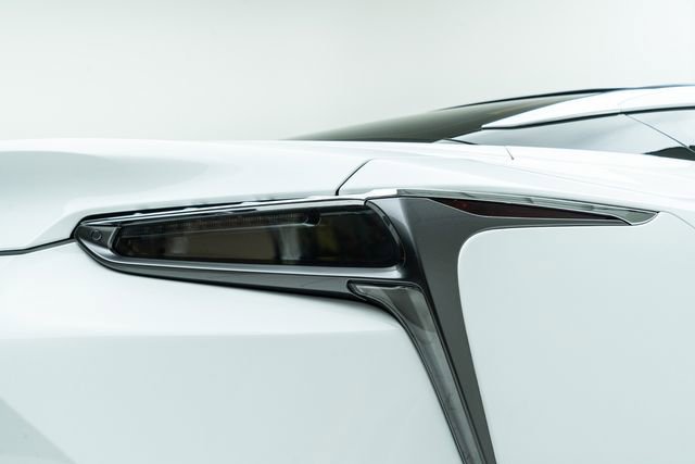 Used 2018 Lexus LC 500 Coupe w/ Touring Package image 15