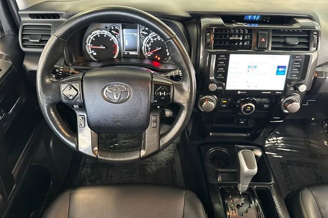 Used 2023 Toyota 4Runner TRD Off-Road Premium w/ Moonroof Package AWD/4WD image 18