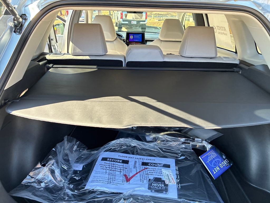 New 2026 Toyota Corolla Cross LE image 33