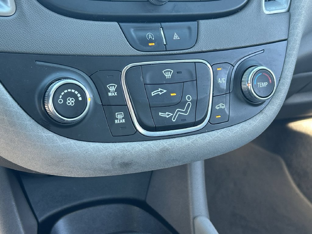 Used 2021 Chevrolet Malibu LS FWD image 13