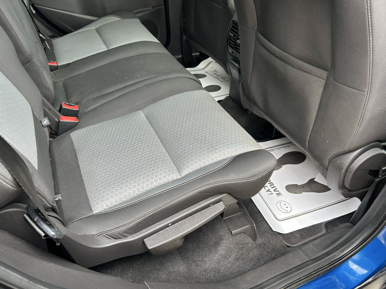 Used 2017 Ford Escape SE w/ SE Cold Weather Package AWD/4WD image 11