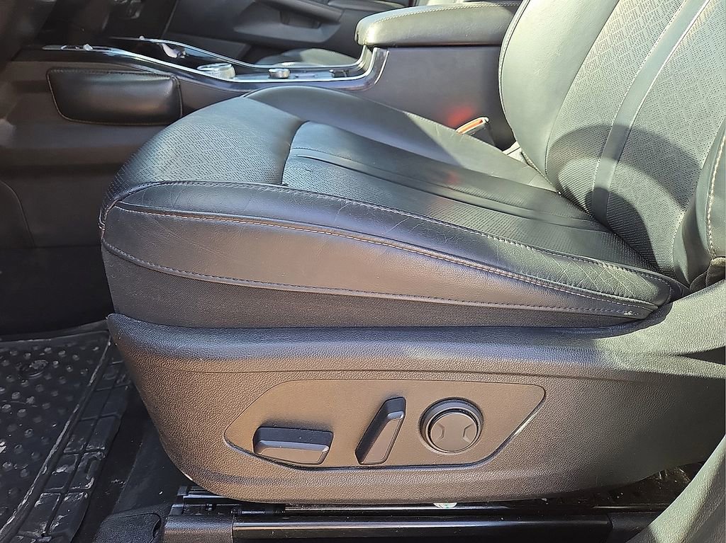 Used 2022 Kia Sorento SX w/ Panoramic Sunroof Package image 24