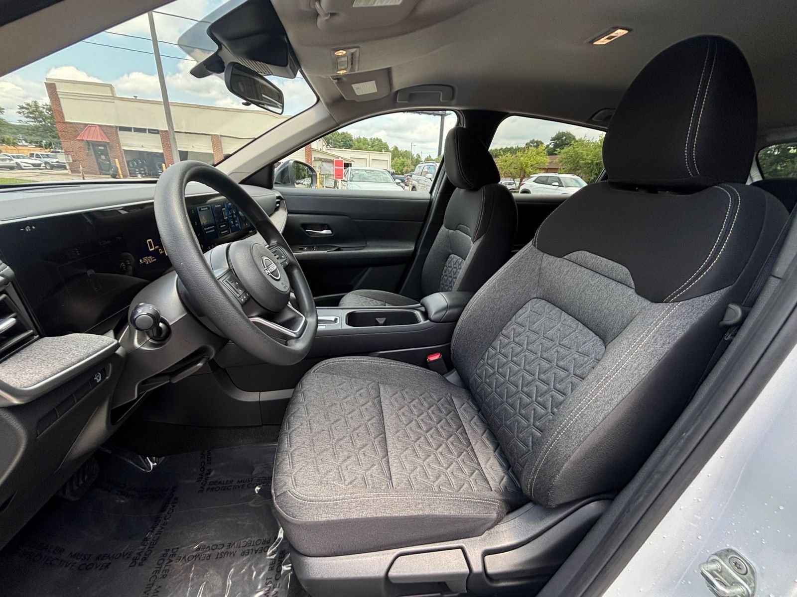 Used 2026 Nissan Kicks SV w/ Cold Weather Package FWD image 25