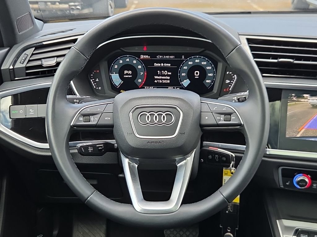 Used 2025 Audi Q3 2.0T Premium AWD/4WD image 24