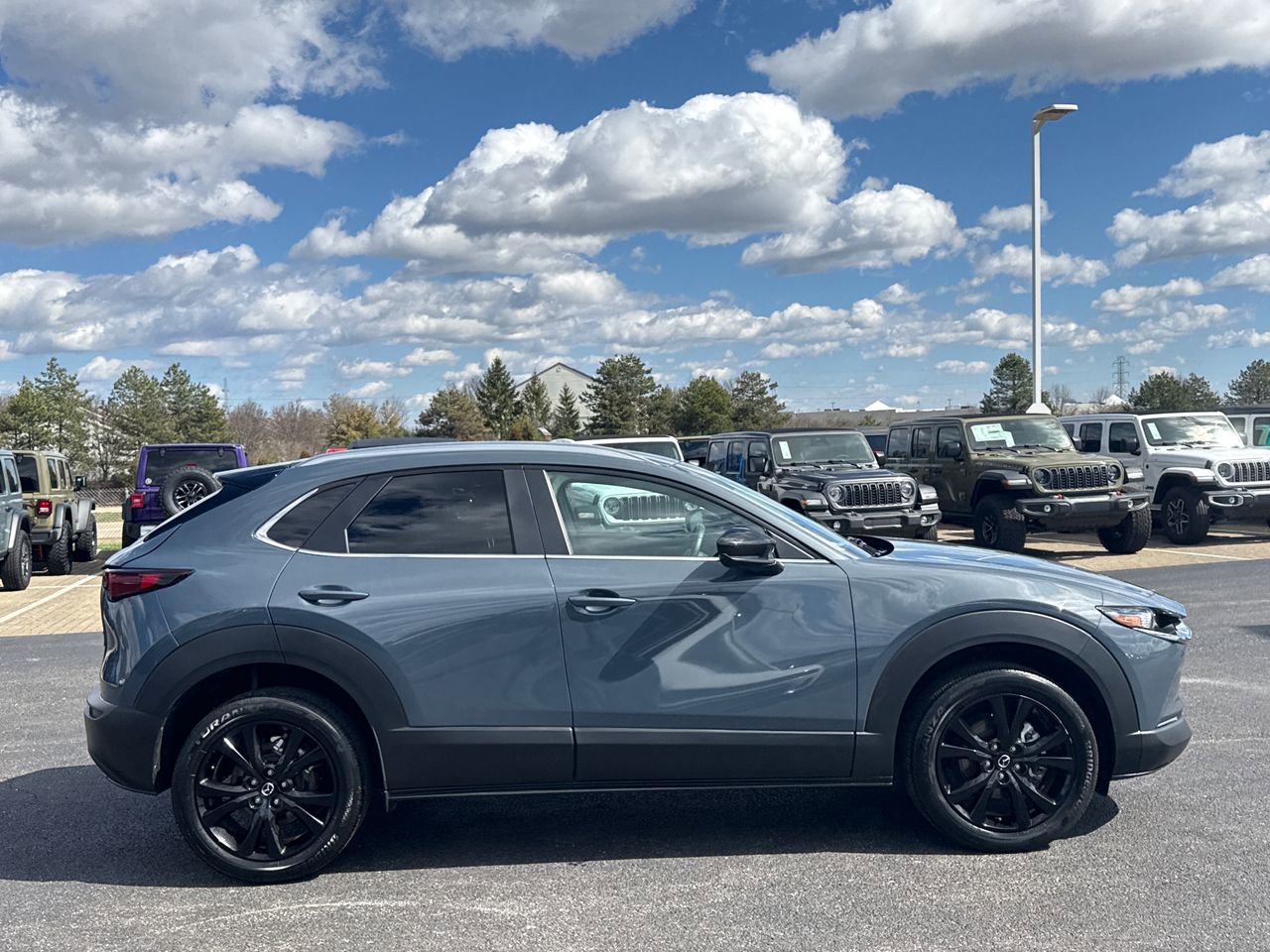 Used 2025 MAZDA CX-30 AWD 2.5 S w/ Preferred Package image 2