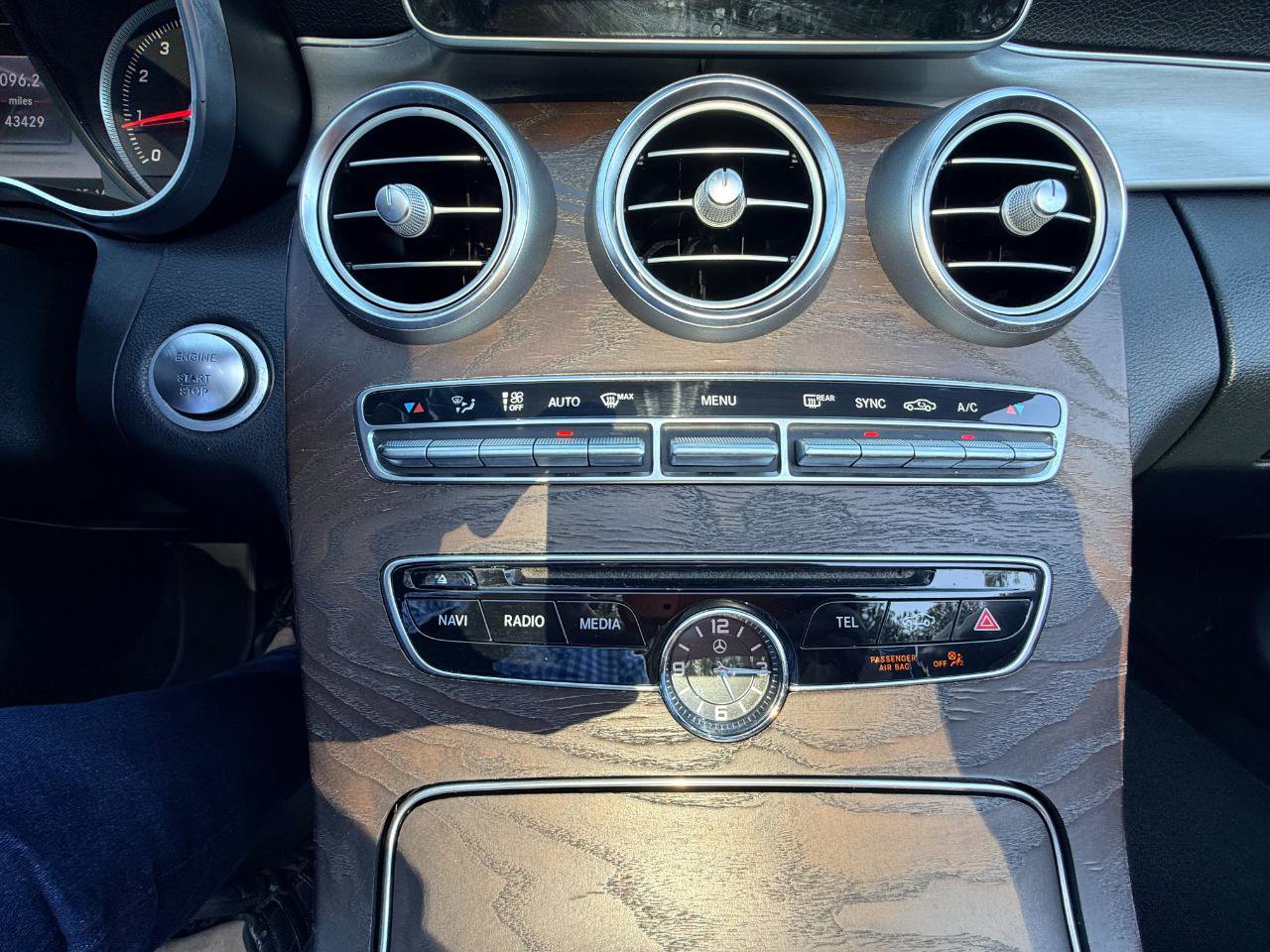 Used 2018 Mercedes-Benz C 300 Cabriolet image 25