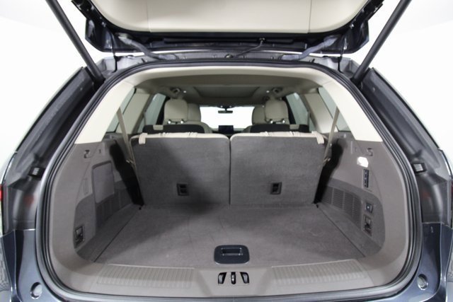 Used 2023 Lincoln Aviator Reserve w/ Equipment Group 201A image 8