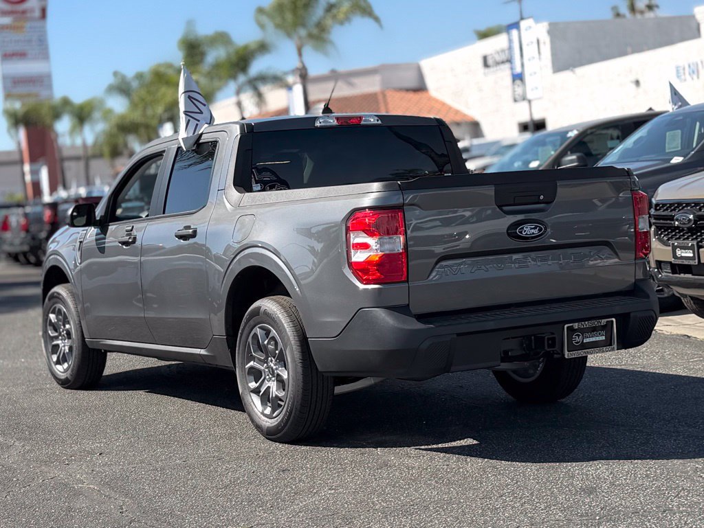 New 2026 Ford Maverick XLT w/ XLT Luxury Package AWD/4WD image 6
