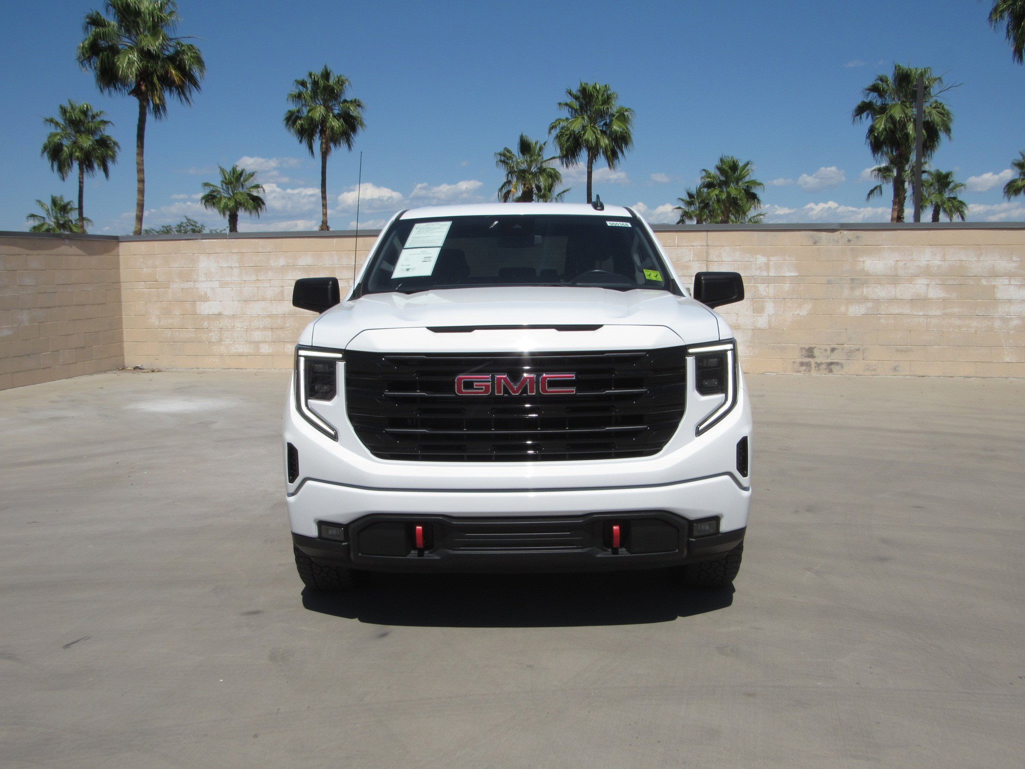 Used 2025 GMC Sierra 1500 Elevation AWD/4WD image 3